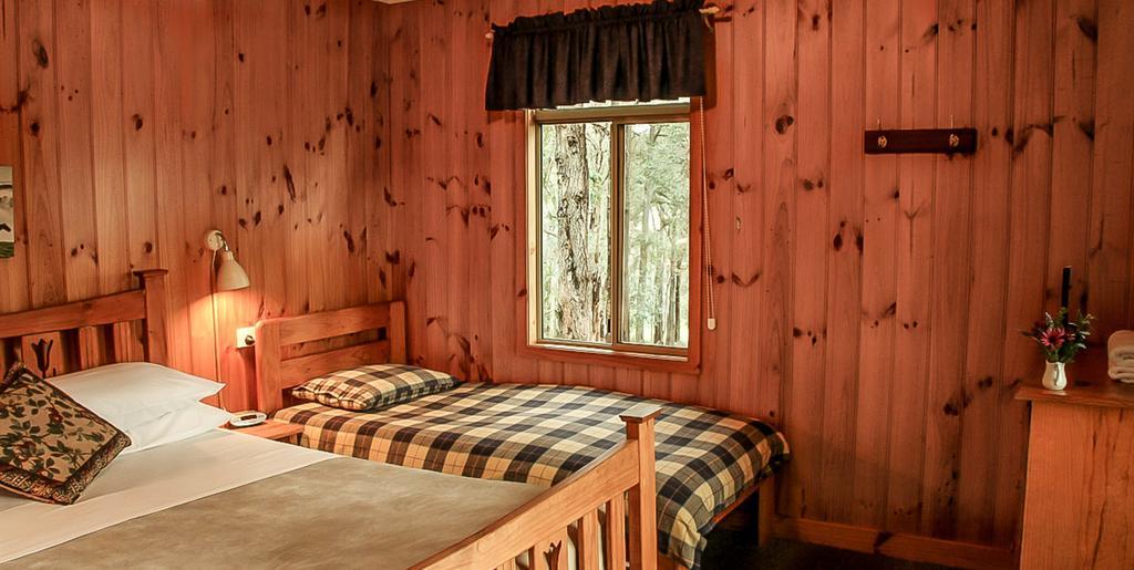 Balingup Heights Hilltop Forest Cottages Δωμάτιο φωτογραφία