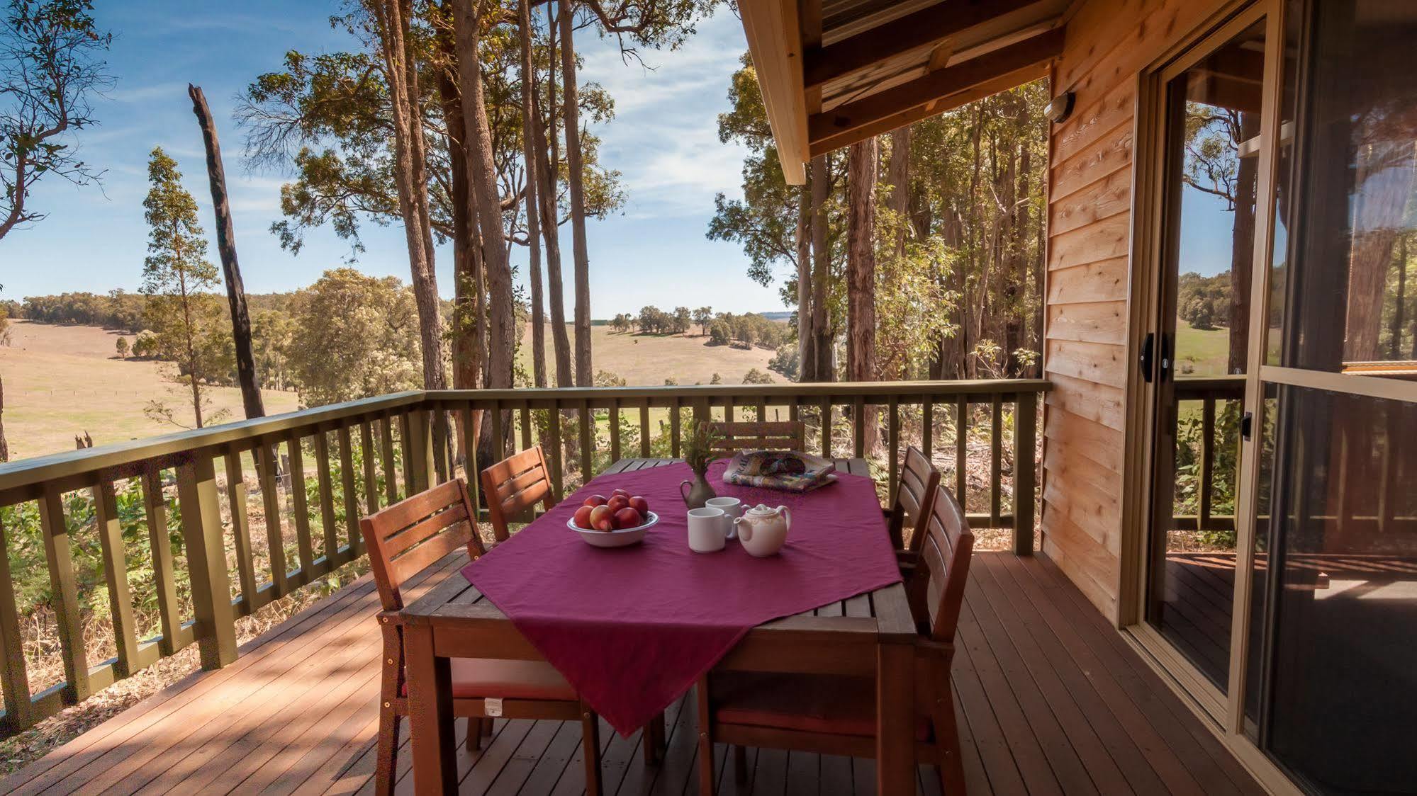 Balingup Heights Hilltop Forest Cottages Εξωτερικό φωτογραφία