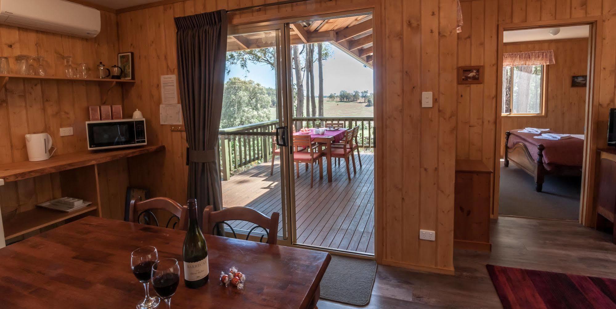 Balingup Heights Hilltop Forest Cottages Εξωτερικό φωτογραφία