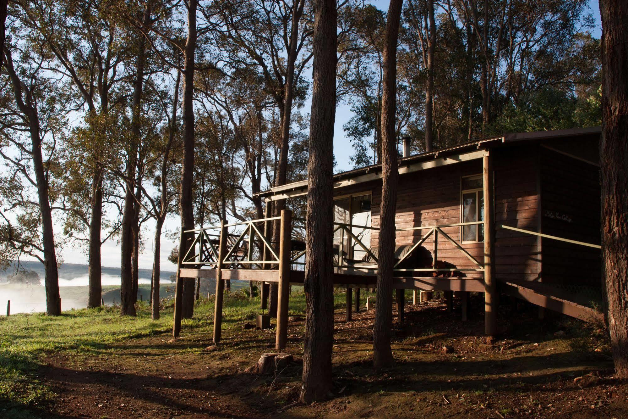 Balingup Heights Hilltop Forest Cottages Εξωτερικό φωτογραφία